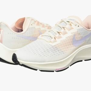 Nike Women's Athletic Shoes - White, Pink, Purple